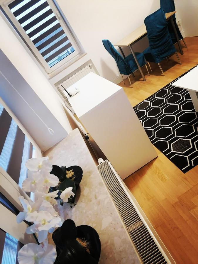 Apartament Luxbibi Leilighet Rzeszów Eksteriør bilde